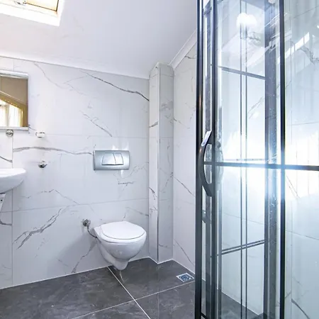 Sunset Beach Club Aqualettings Mermaid 8